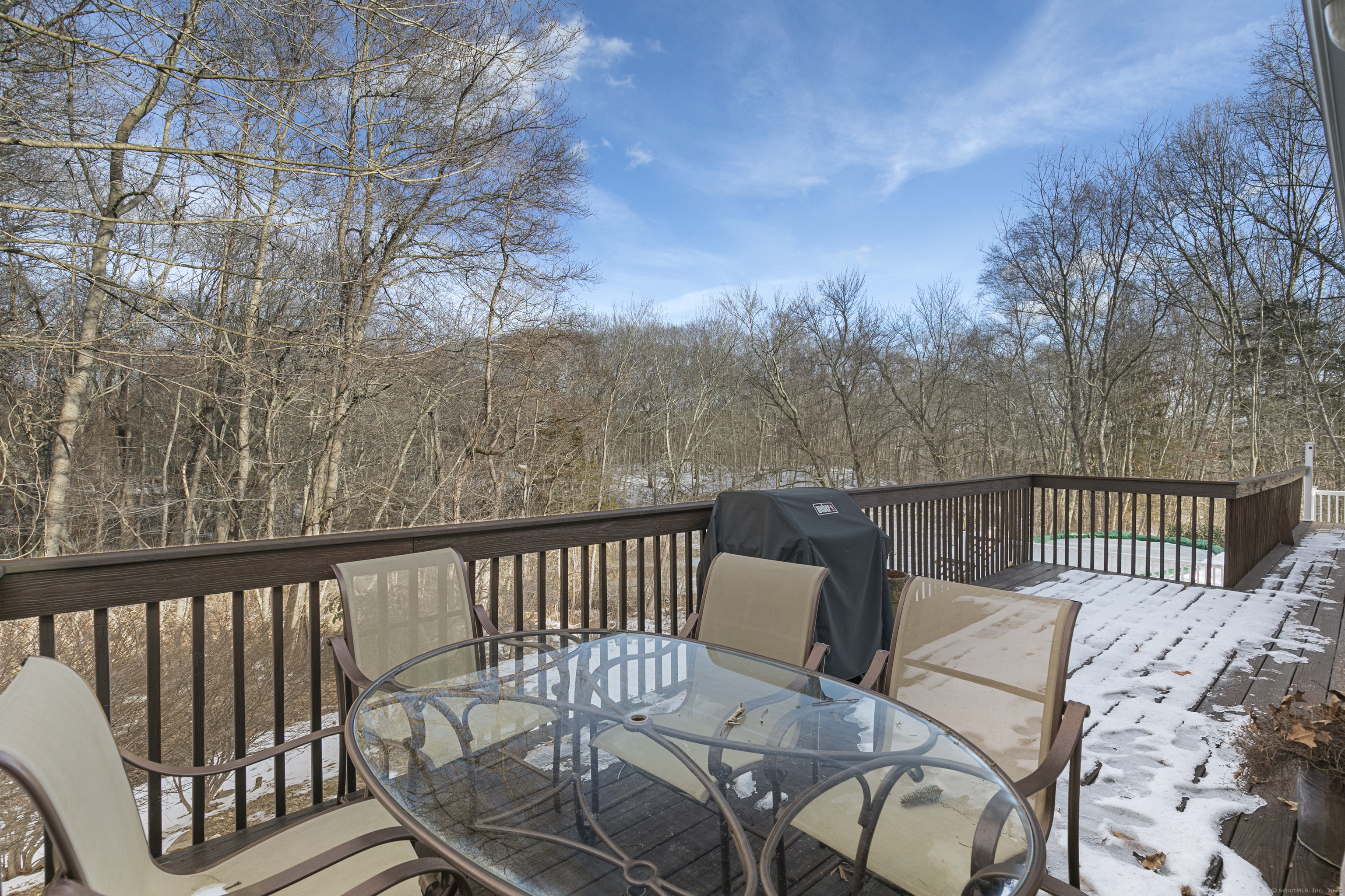 128 Horse Pond Road, Madison, Connecticut image 32