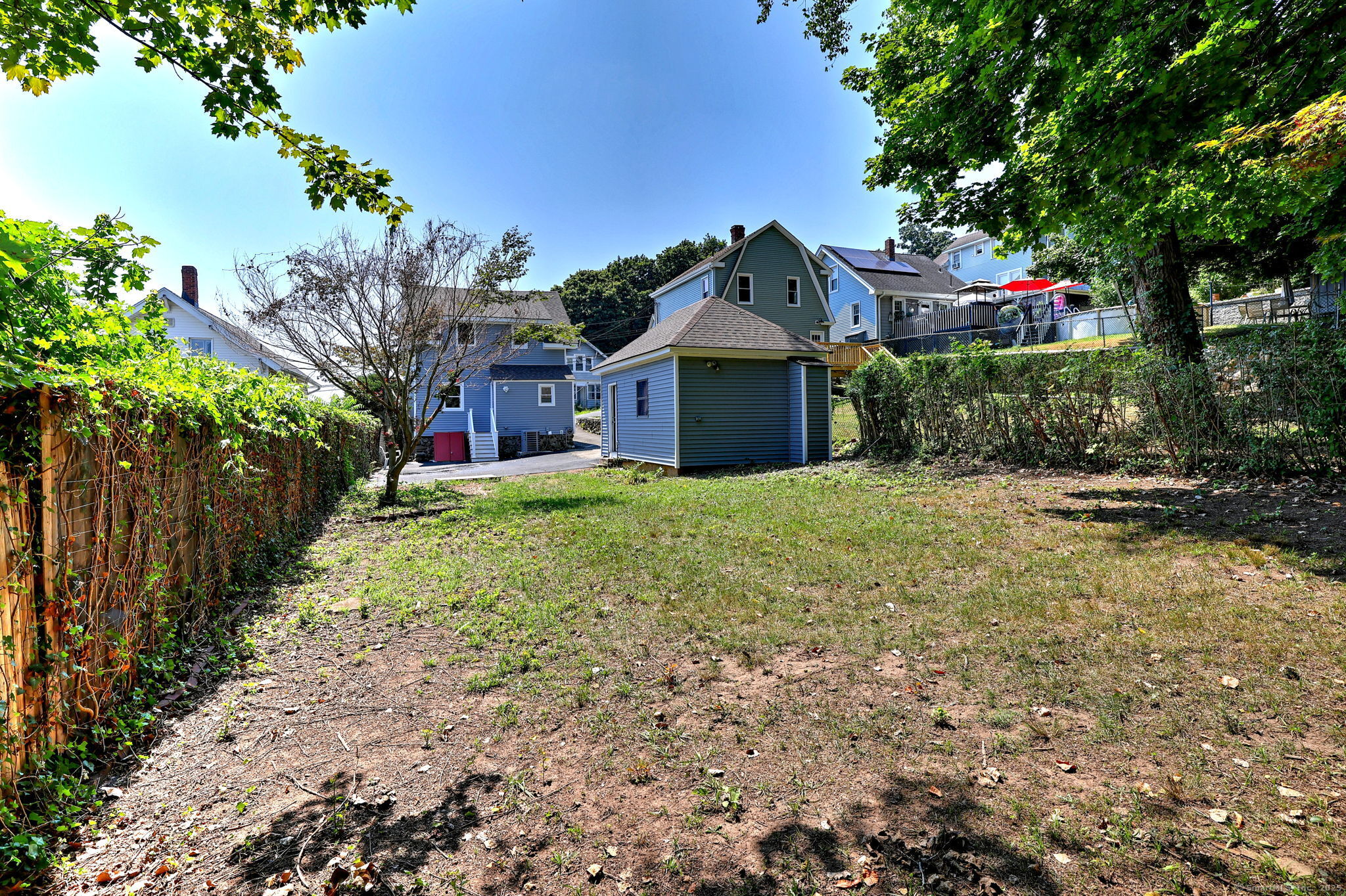19 Orange Terrace