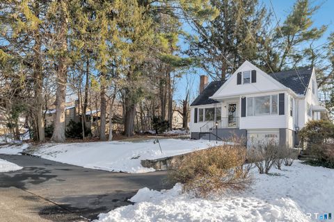 Tiny photo for 9 Sunny Ridge Parkway, Trumbull, CT 06611 (MLS # 24146832)