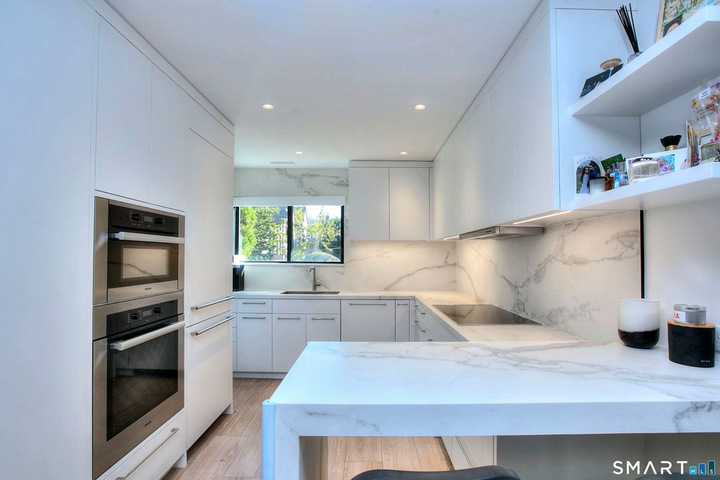 Photo of 255 Strawberry Hill Avenue #B1, Stamford, CT 06902 (MLS # 24153433)