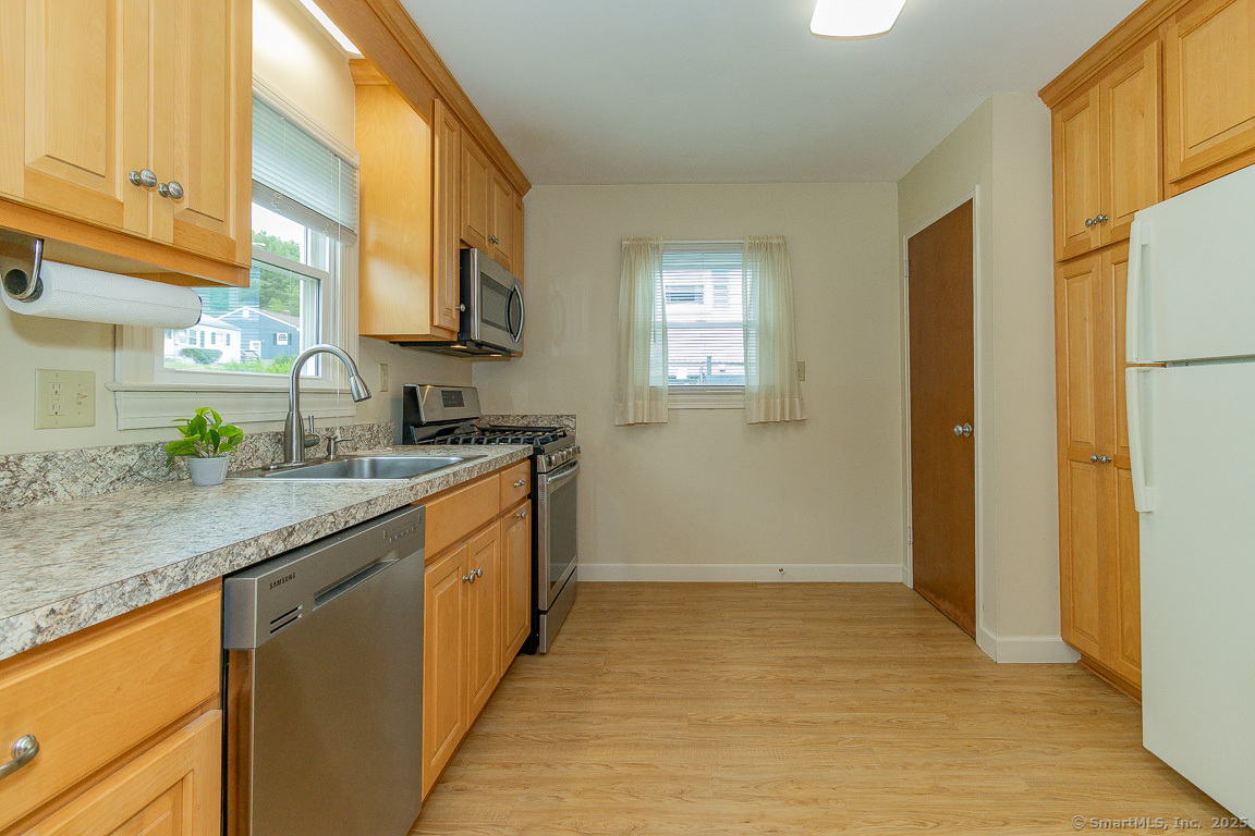 34 7th Street