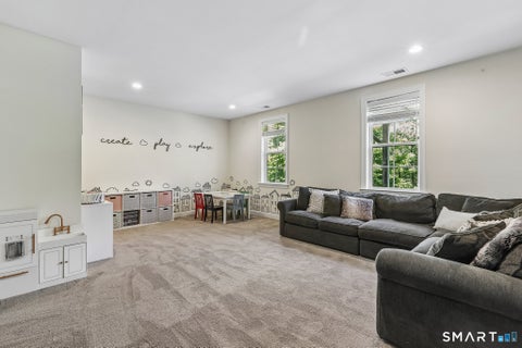 Tiny photo for 21 Brentwood Circle #21, Danbury, CT 06810 (MLS # 24193068)
