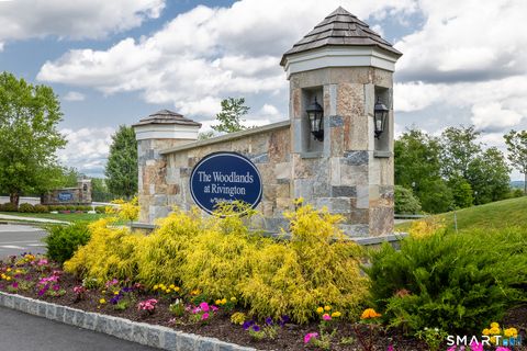 Tiny photo for 21 Brentwood Circle #21, Danbury, CT 06810 (MLS # 24193068)