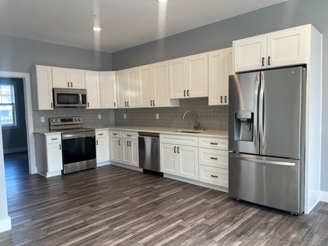 Photo of 303 Norwich New London Turnpike #M, Montville, CT 06382 (MLS # 24142466)