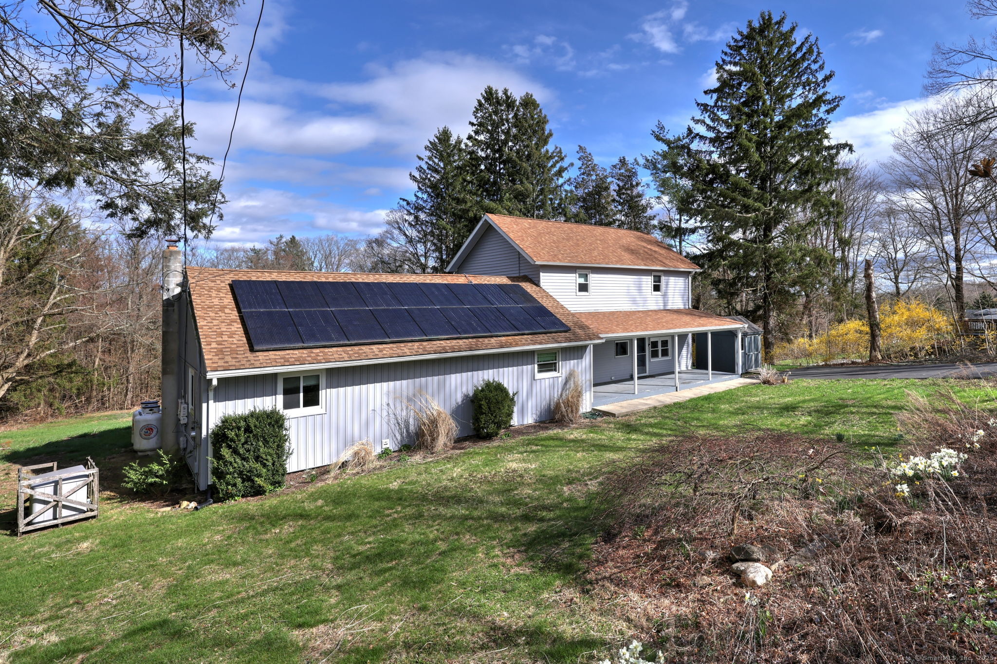354 Sperry Road, Bethany, Connecticut image 2