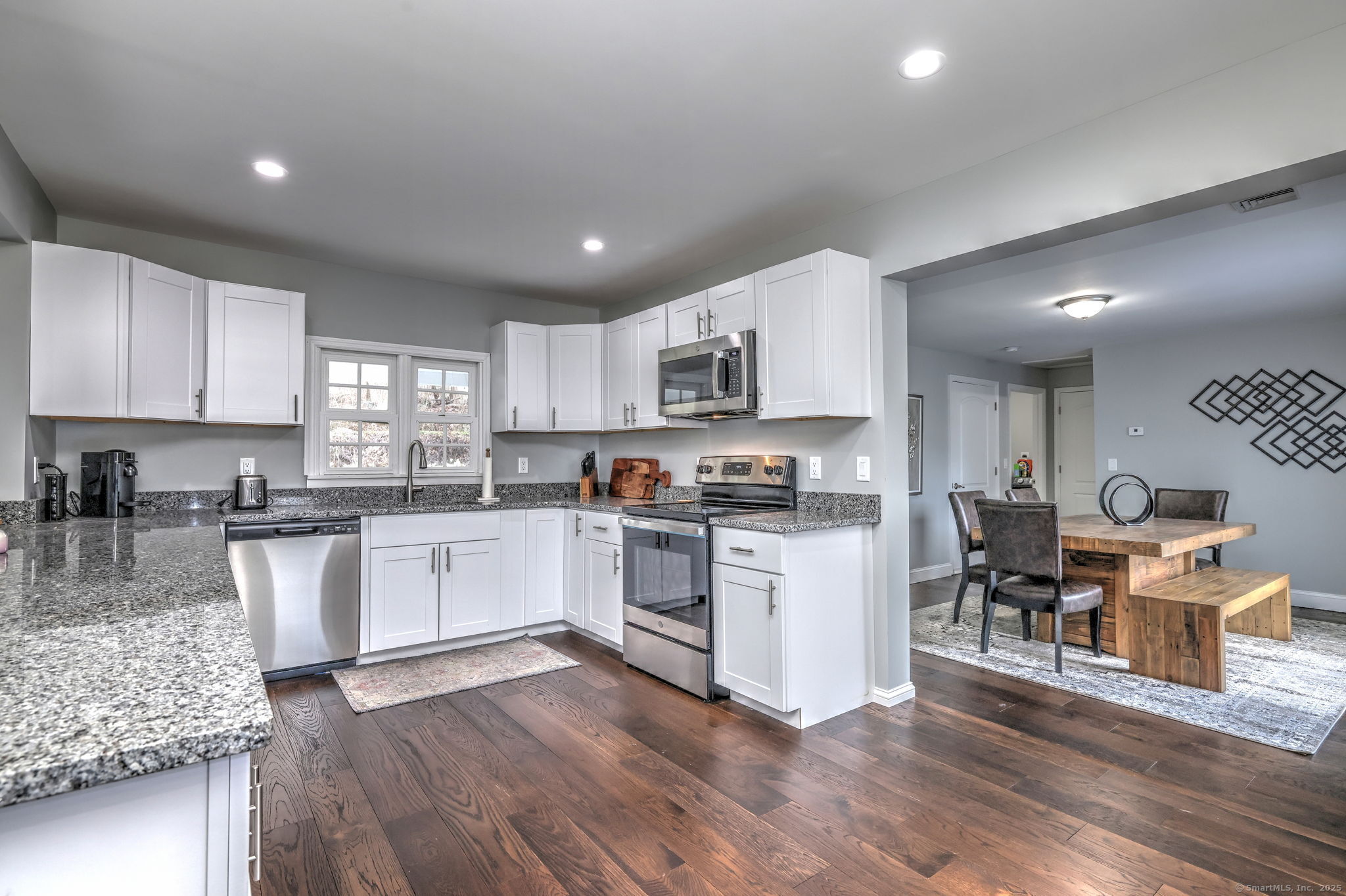 354 Sperry Road, Bethany, Connecticut image 14