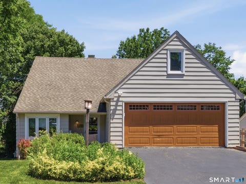 Homes For Sale - 170 Clifton Avenue<br/> West Hartford, CT 06107