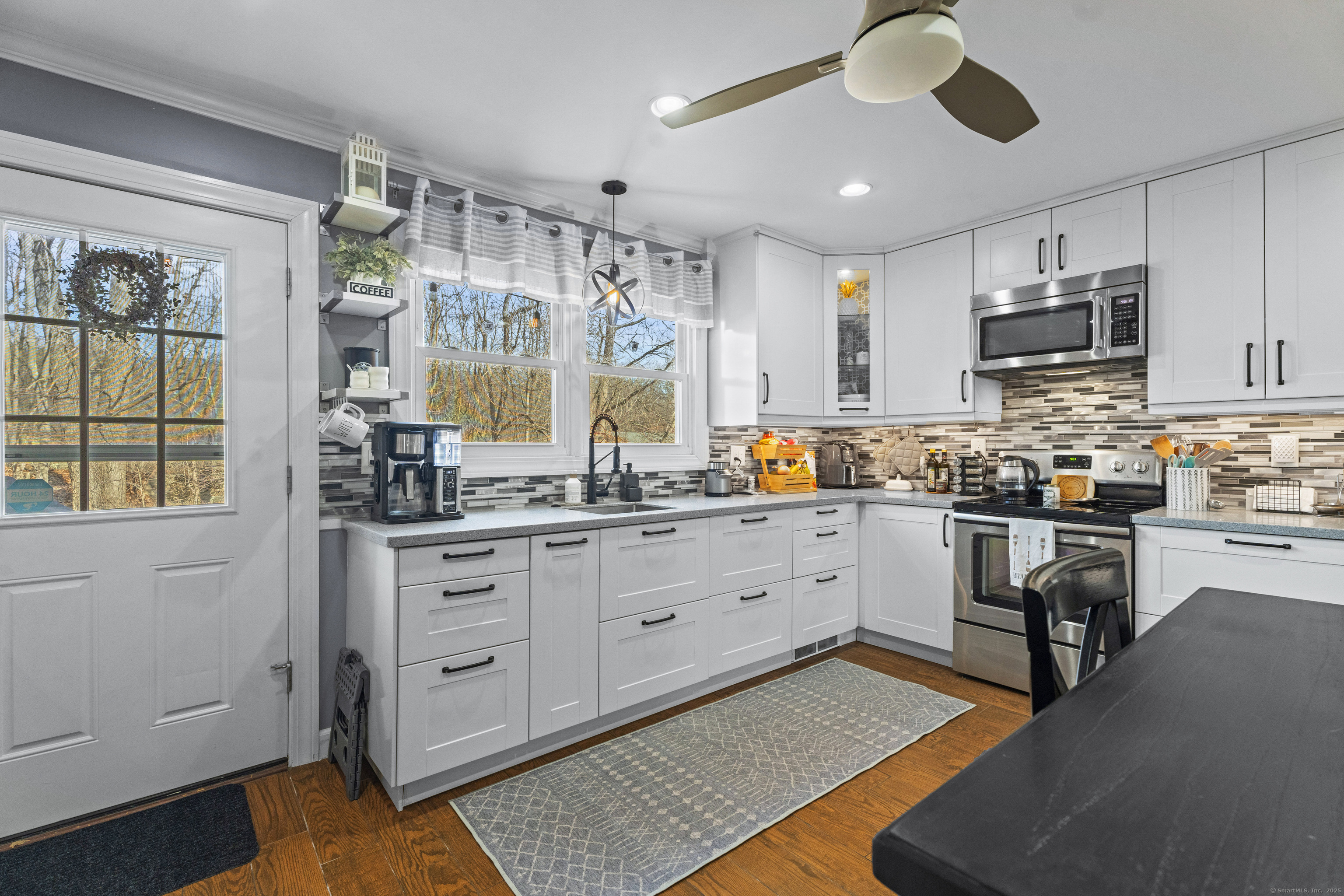 63 Briarwood Lane #A, Branford, Connecticut image 9