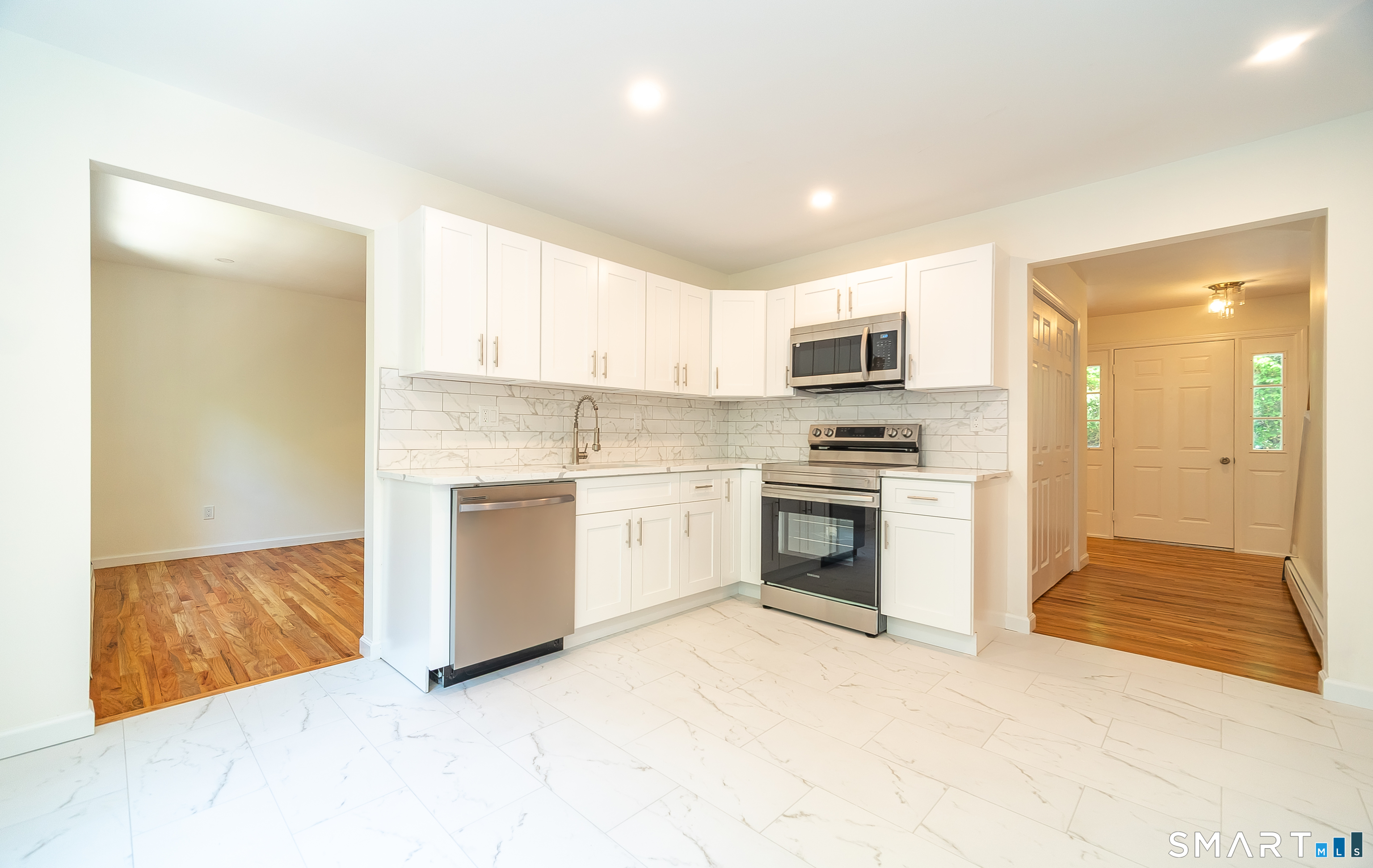 1425 James Farm Road