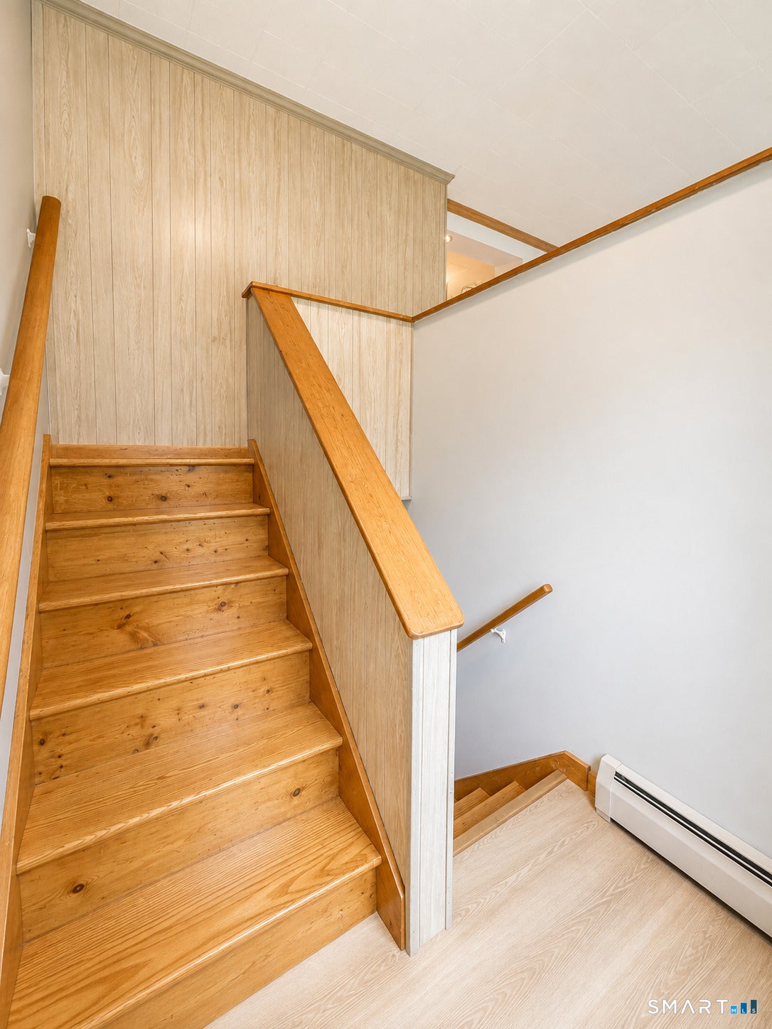 19 Hillside Circle