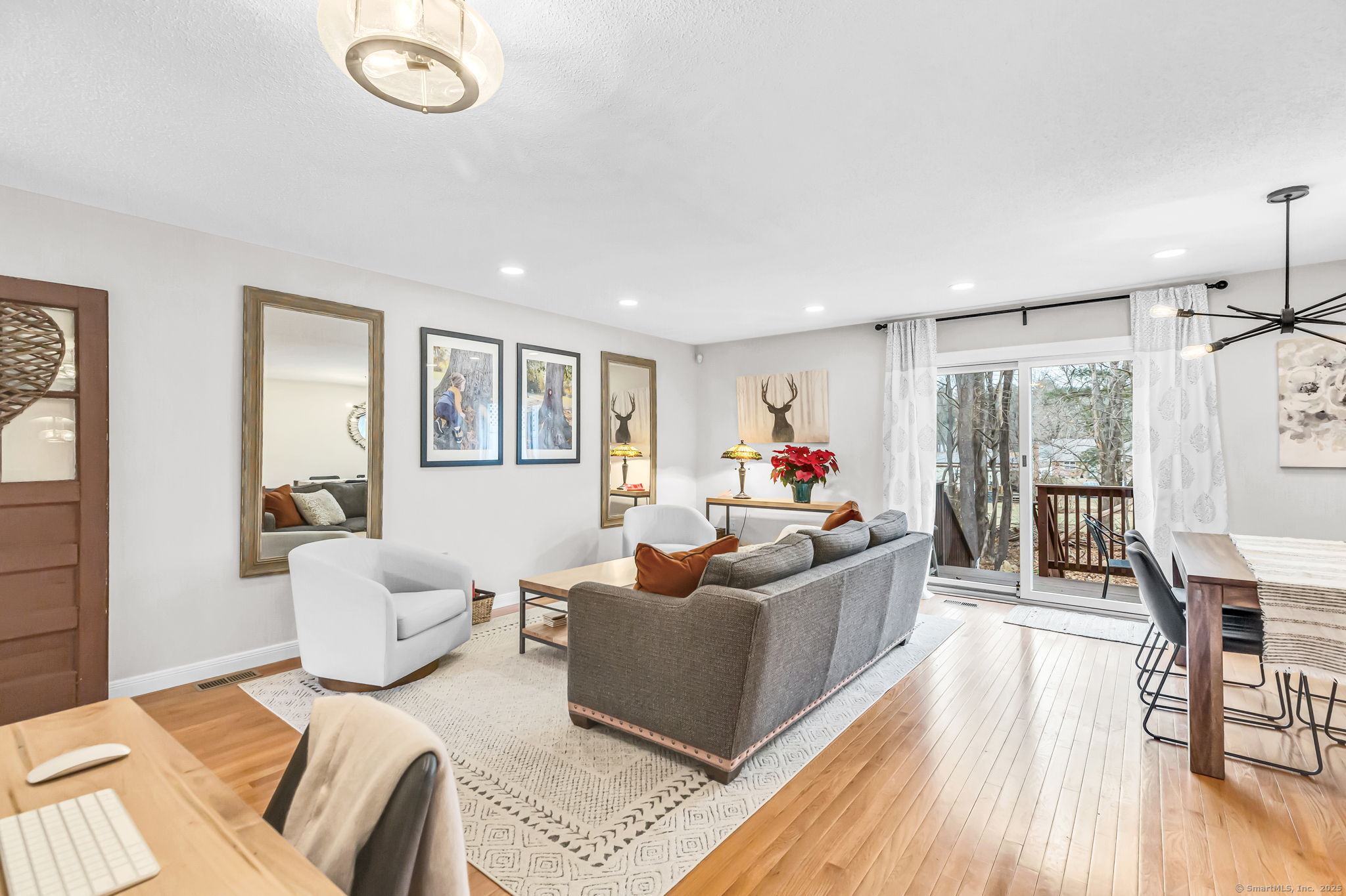 113 Candlewood Drive, Enfield, Connecticut image 2