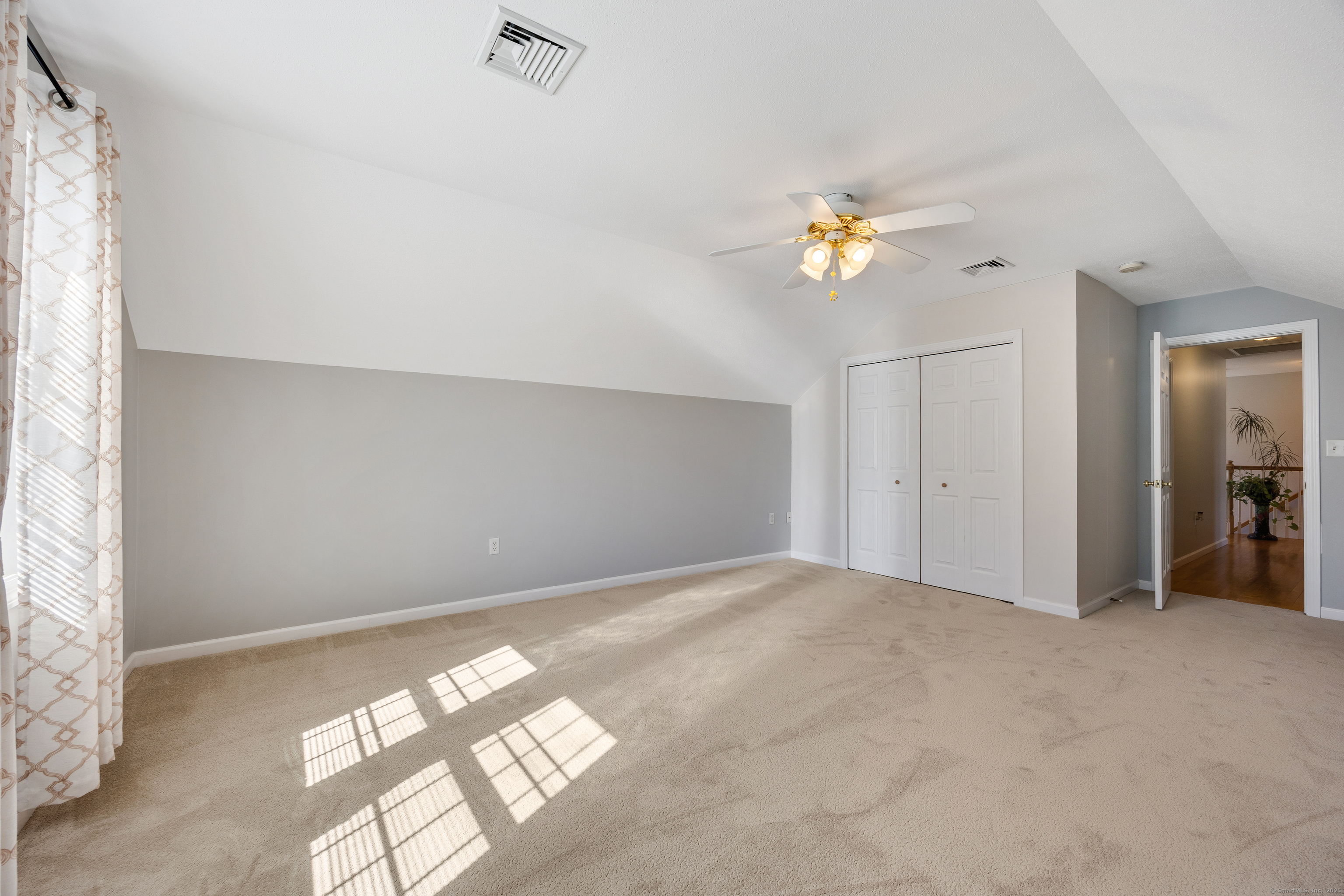 585 Pleasant Street, Southington, Connecticut image 27