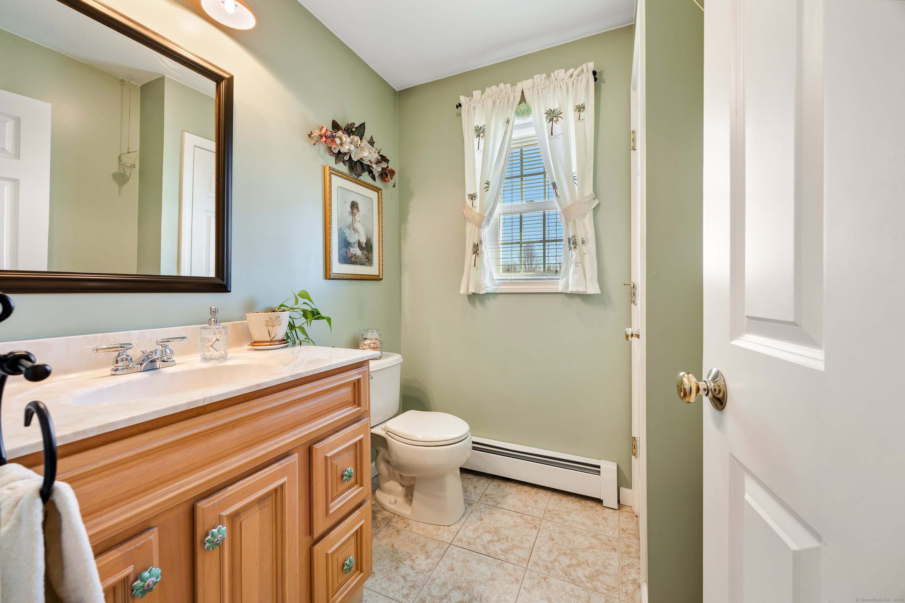 585 Pleasant Street, Southington, Connecticut image 13