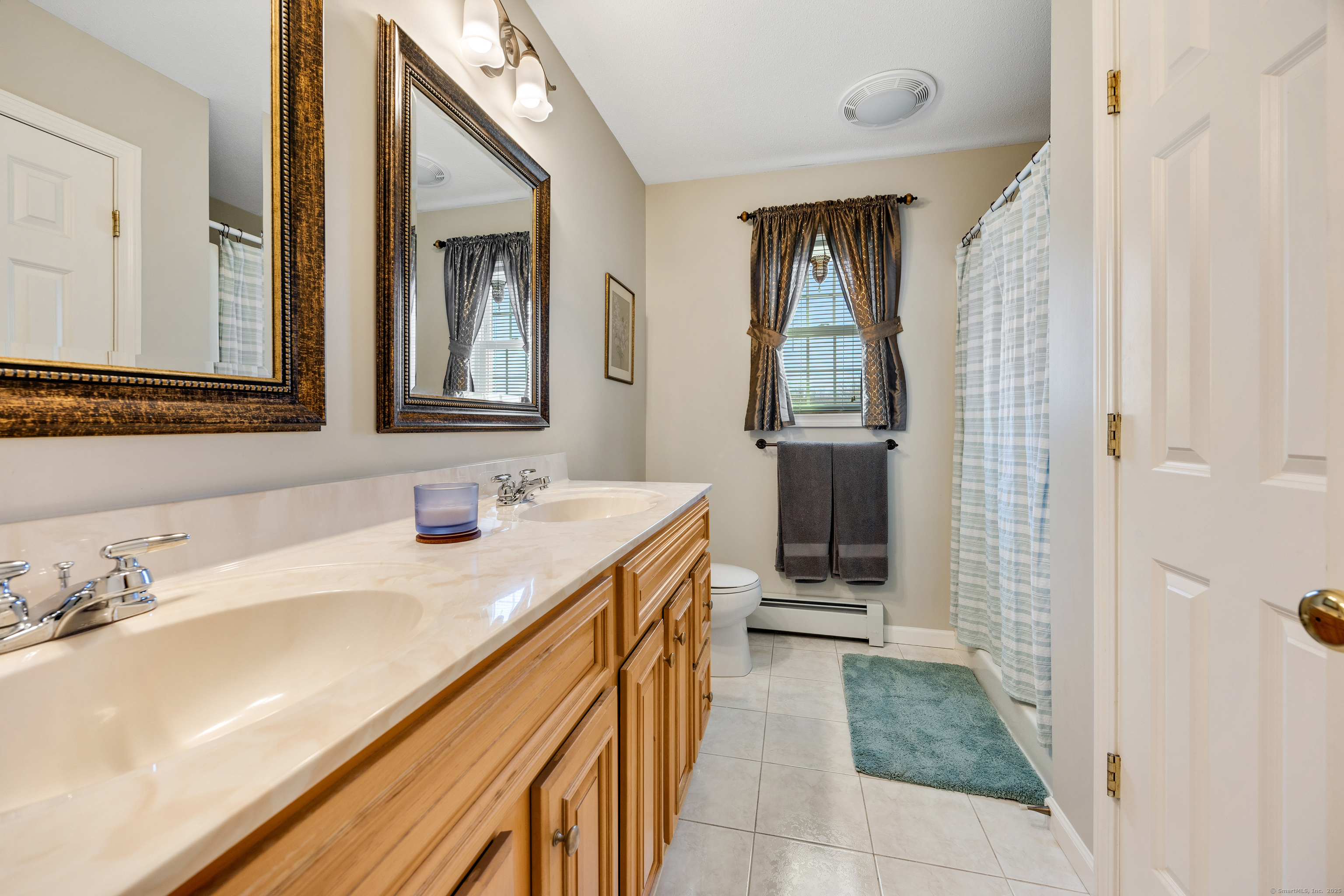585 Pleasant Street, Southington, Connecticut image 20