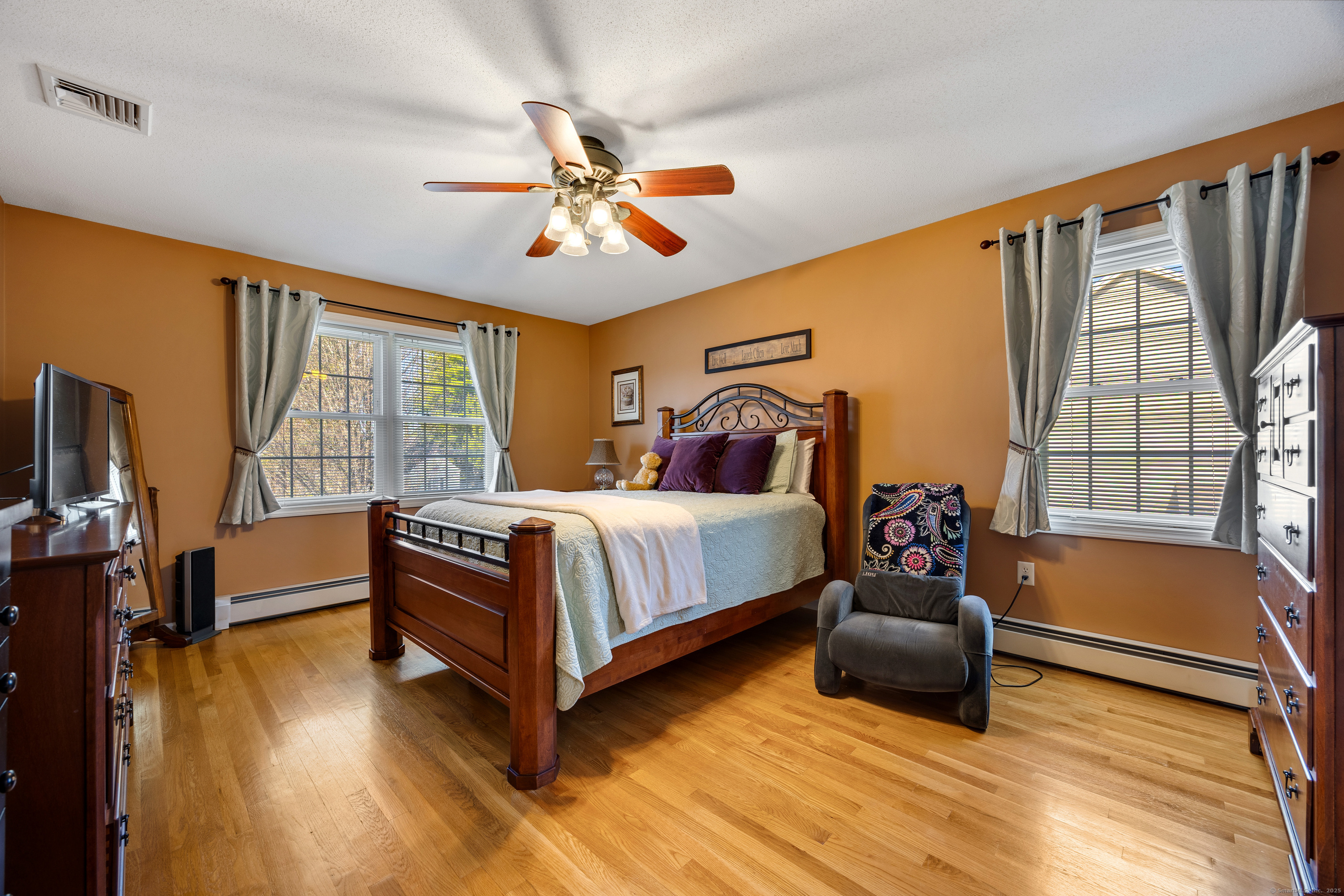585 Pleasant Street, Southington, Connecticut image 17
