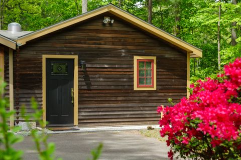 Photo of 1327 Little Meadow,bldg B Road, Guilford, CT 06437 (MLS # 24175223)