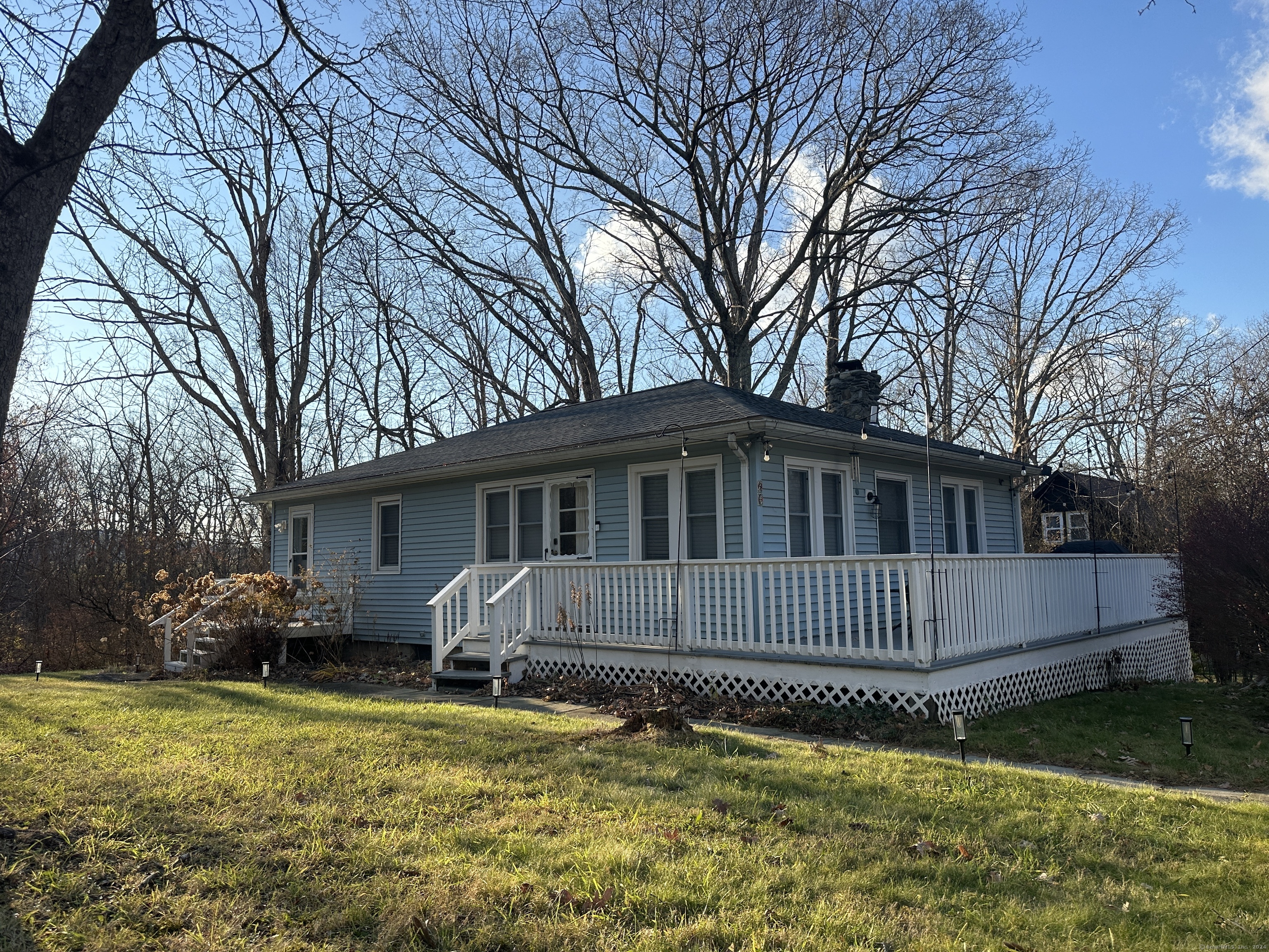 Rental Property at 40 Robert Street, Sharon, Connecticut - Bedrooms: 2 
Bathrooms: 2 
Rooms: 6  - $2,400 MO.