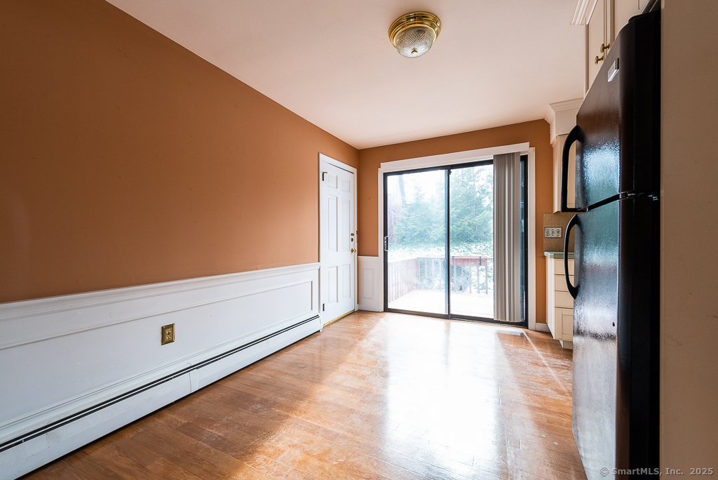 38 N Main Street #APT 2, Essex, Connecticut image 16