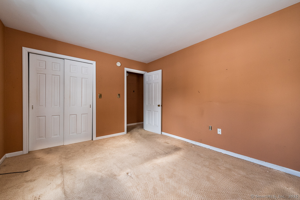 38 N Main Street #APT 2, Essex, Connecticut image 19