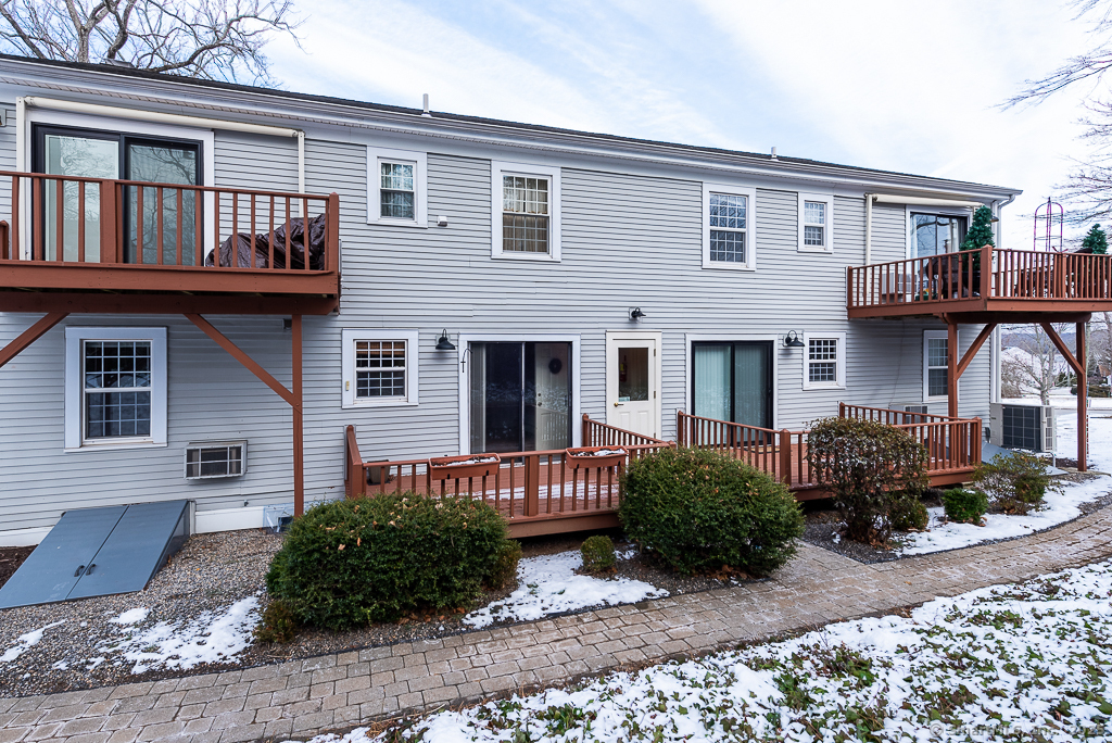 38 N Main Street #APT 2, Essex, Connecticut image 4