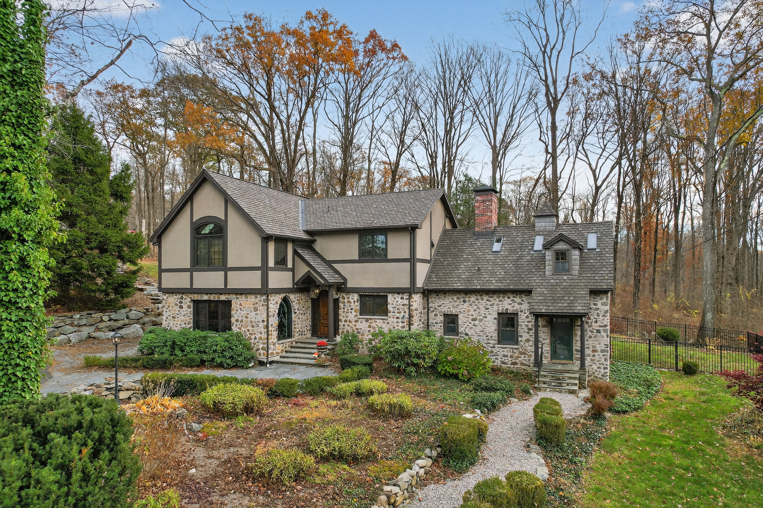 54 Gaylord Mountain Road