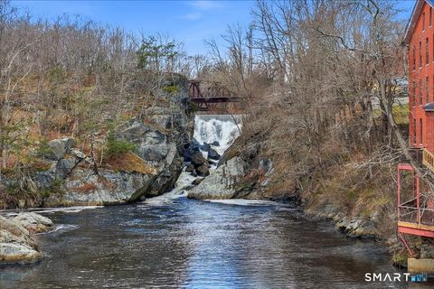 Tiny photo for 150 Yantic Street #213, Norwich, CT 06360 (MLS # 24163528)