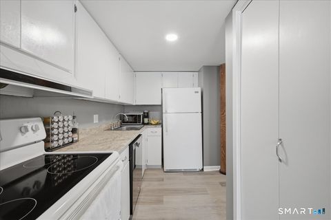 Tiny photo for 150 Yantic Street #213, Norwich, CT 06360 (MLS # 24163528)