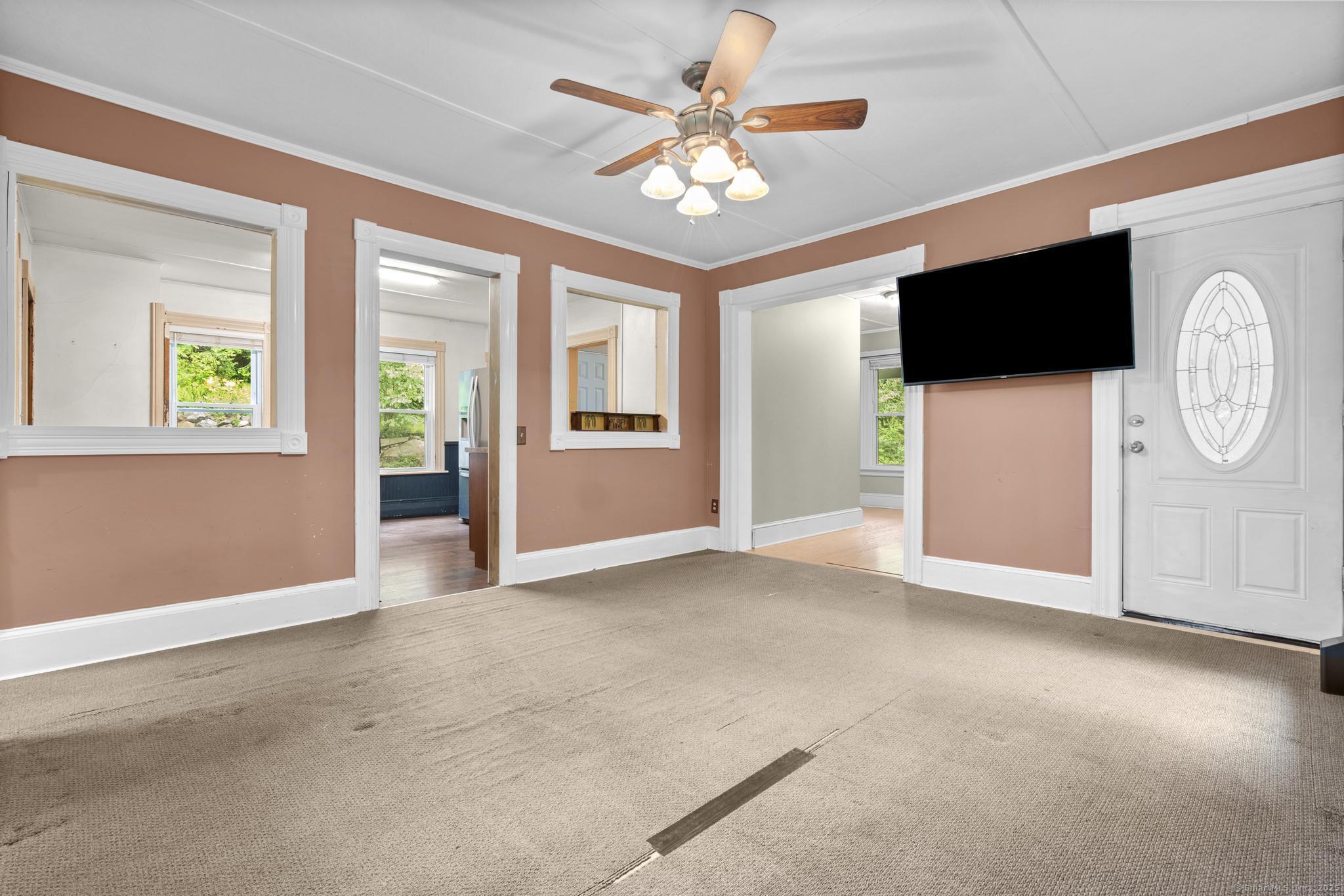 454 N Main Street, Seymour, Connecticut image 12