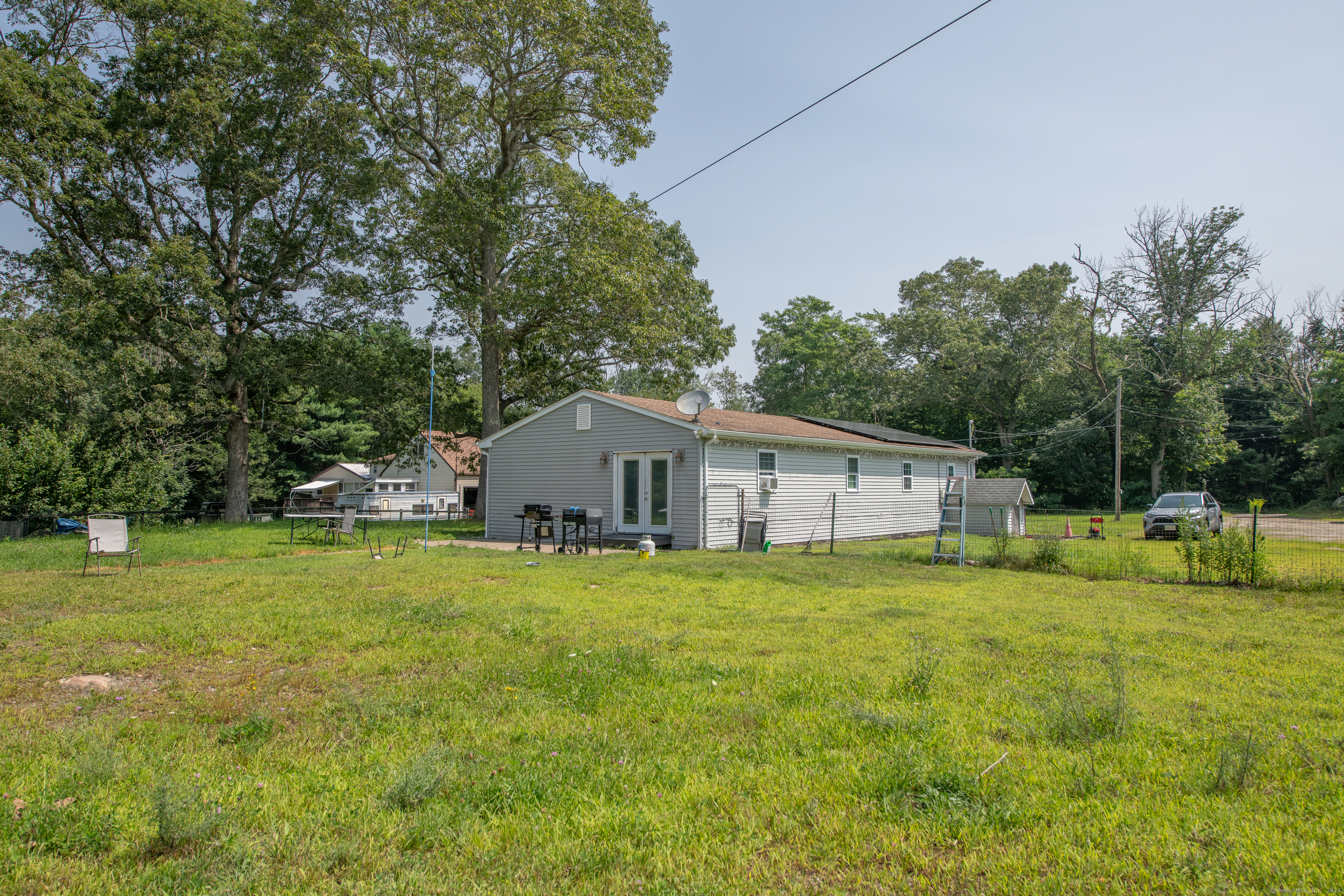 719 Ekonk Hill Road