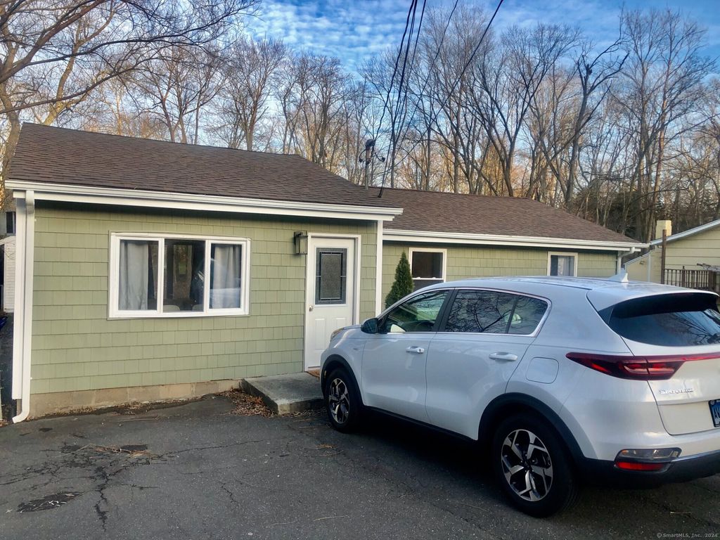 Photo of 237 Stadley Rough Road, Danbury, CT 06811 (MLS # 24166499)