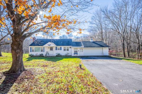 Homes For Sale - 103 Hollow Road<br/> Watertown, CT 06795