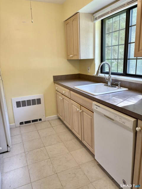 Tiny photo for 559 Swanson Crescent #559, Milford, CT 06461 (MLS # 24192438)