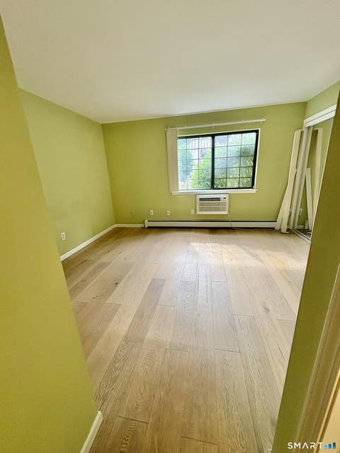 Tiny photo for 559 Swanson Crescent #559, Milford, CT 06461 (MLS # 24192438)