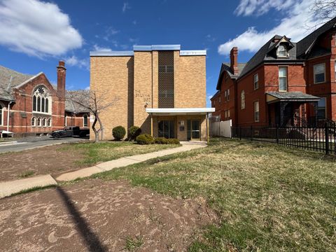 MLS: 24083707