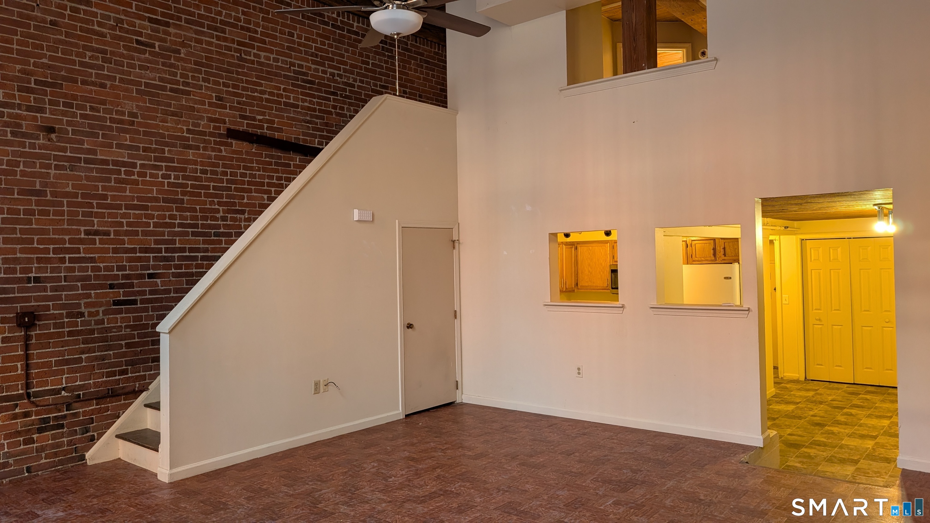 839 Main Street APT 98