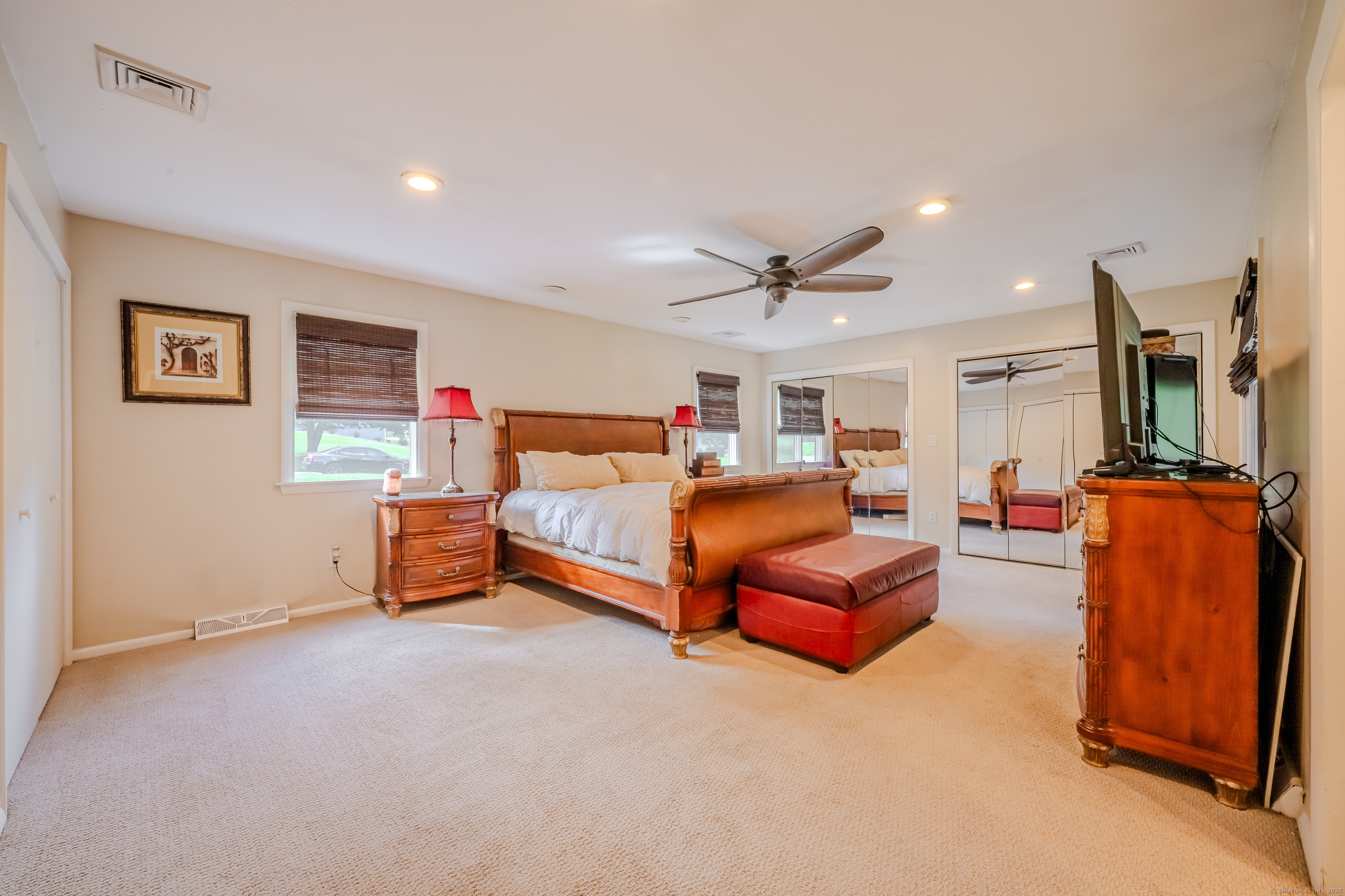 620 S Greenbrier Drive, Orange, Connecticut image 12