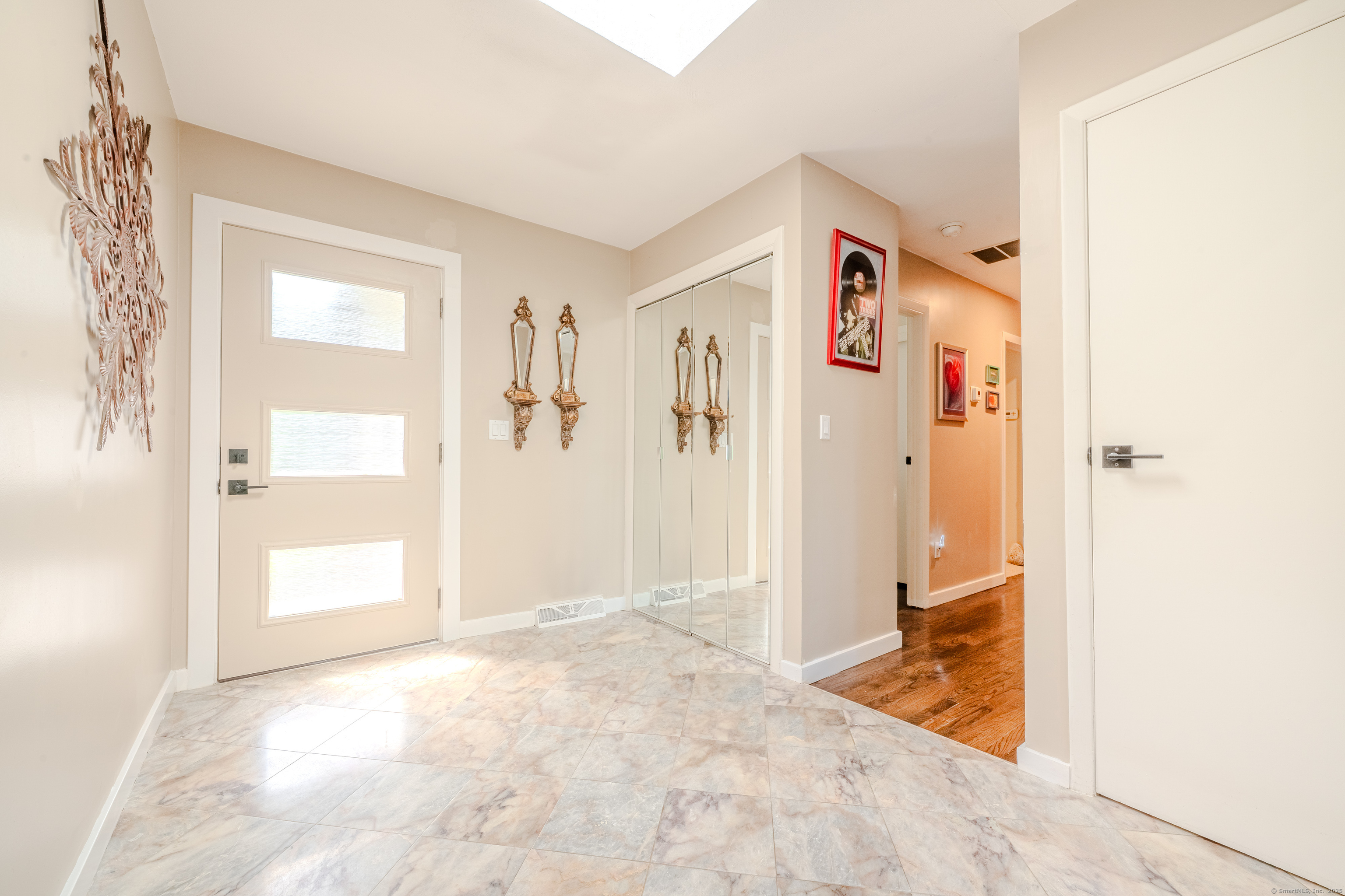 620 South Greenbrier Drive