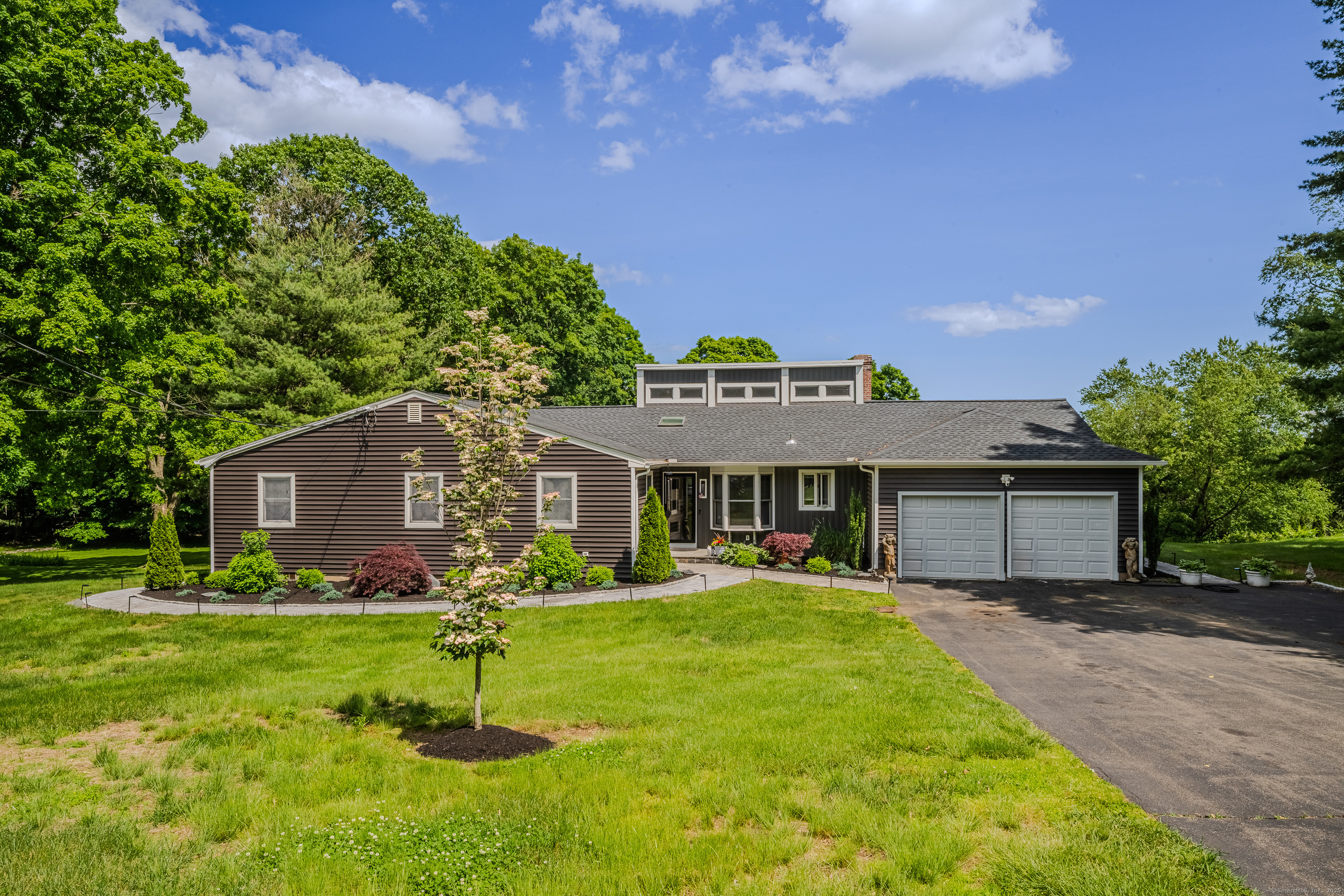 620 S Greenbrier Drive, Orange, Connecticut image 1