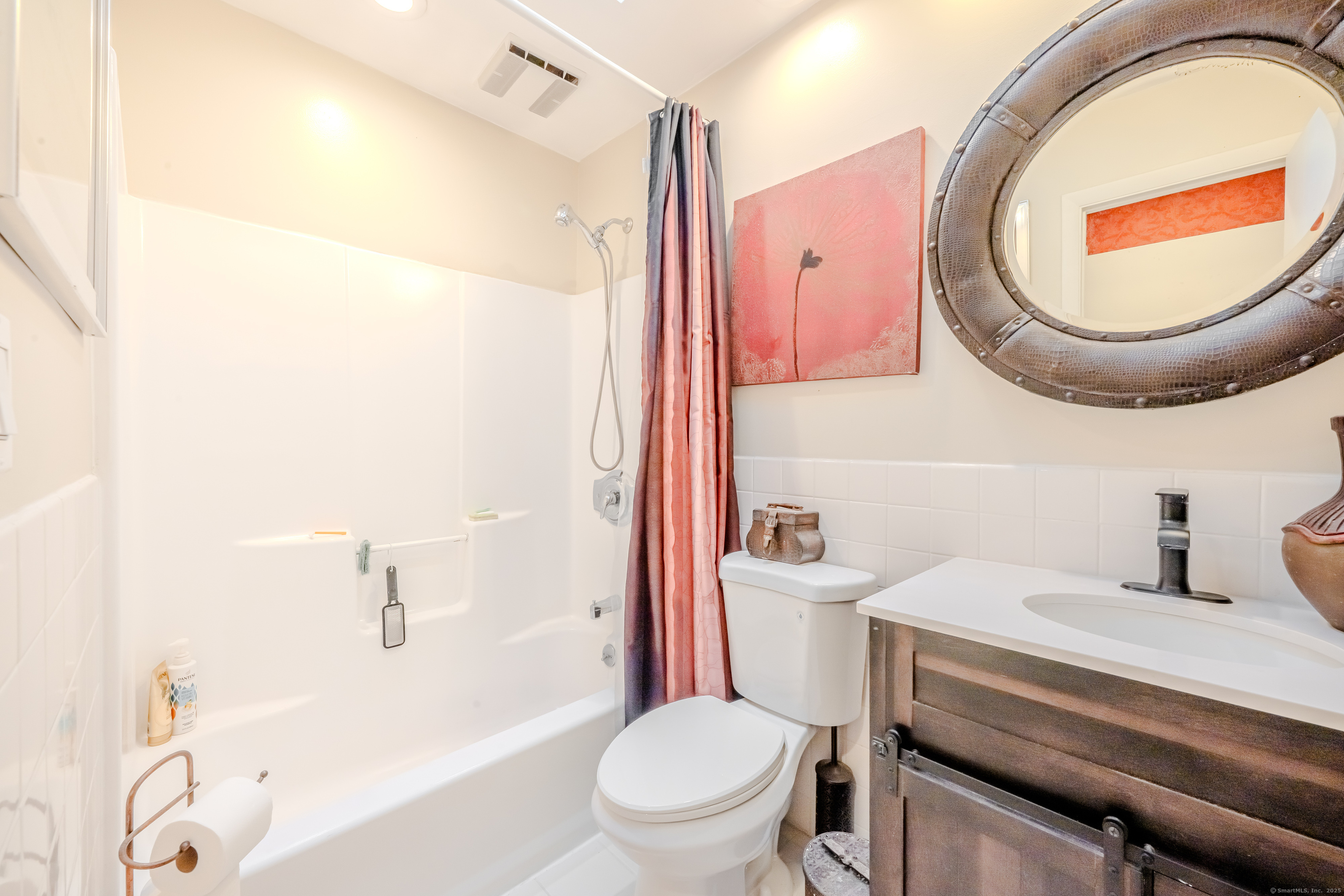 620 S Greenbrier Drive, Orange, Connecticut image 16