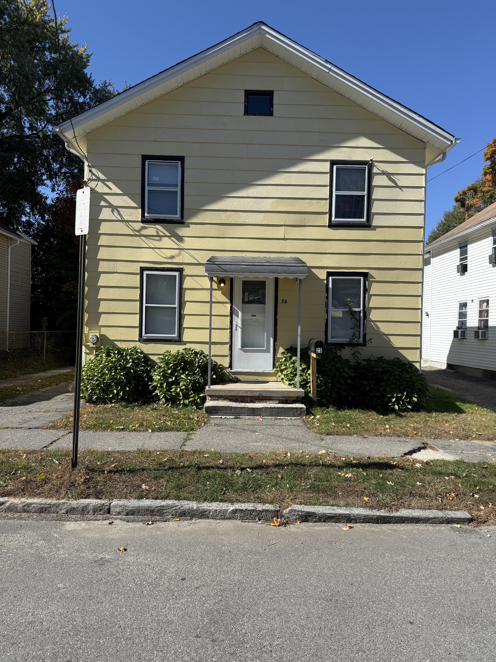 George Street, Torrington, Connecticut - 4 Bedrooms  
2 Bathrooms  
8 Rooms - 