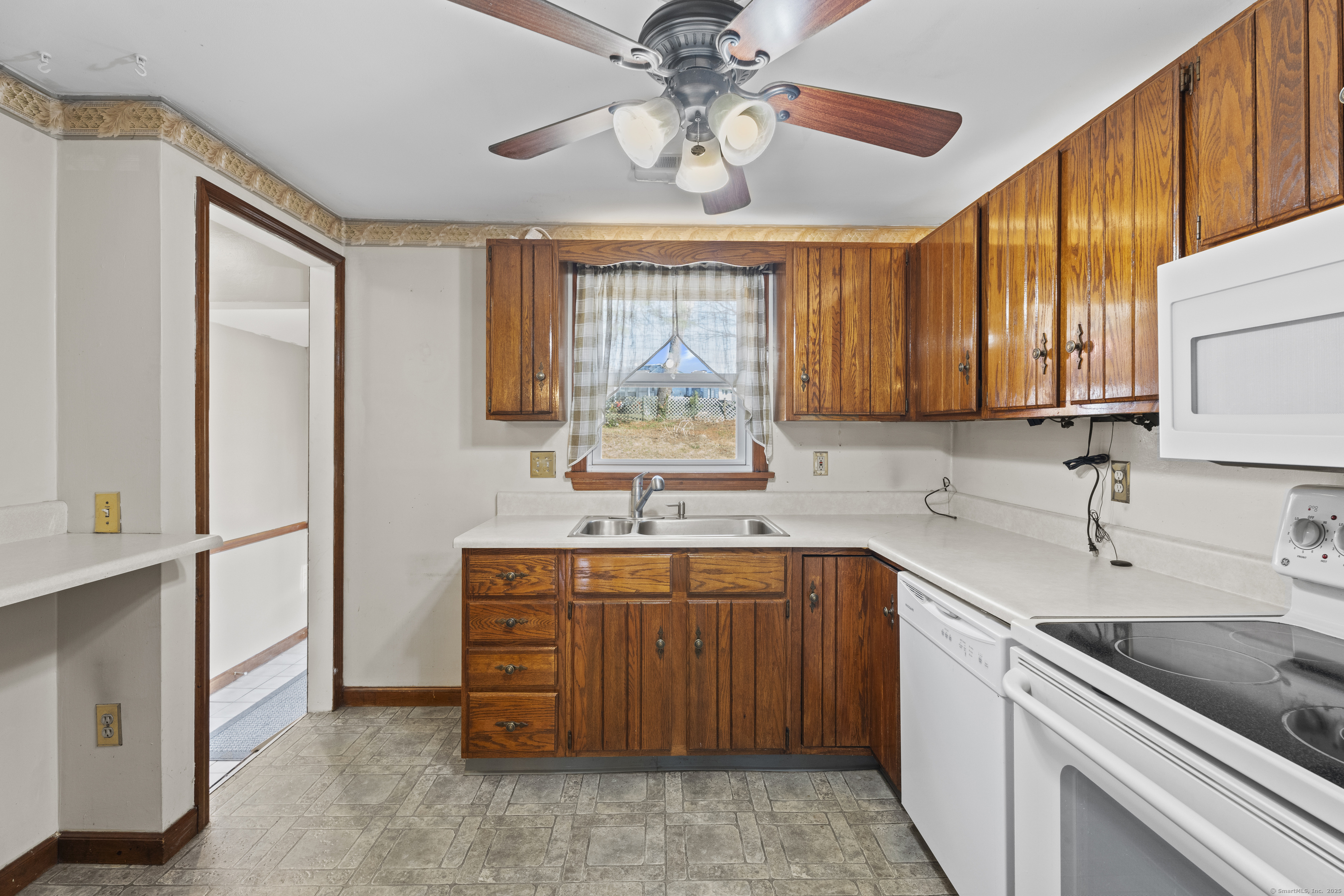 23 Maple Road, Waterford, Connecticut image 25