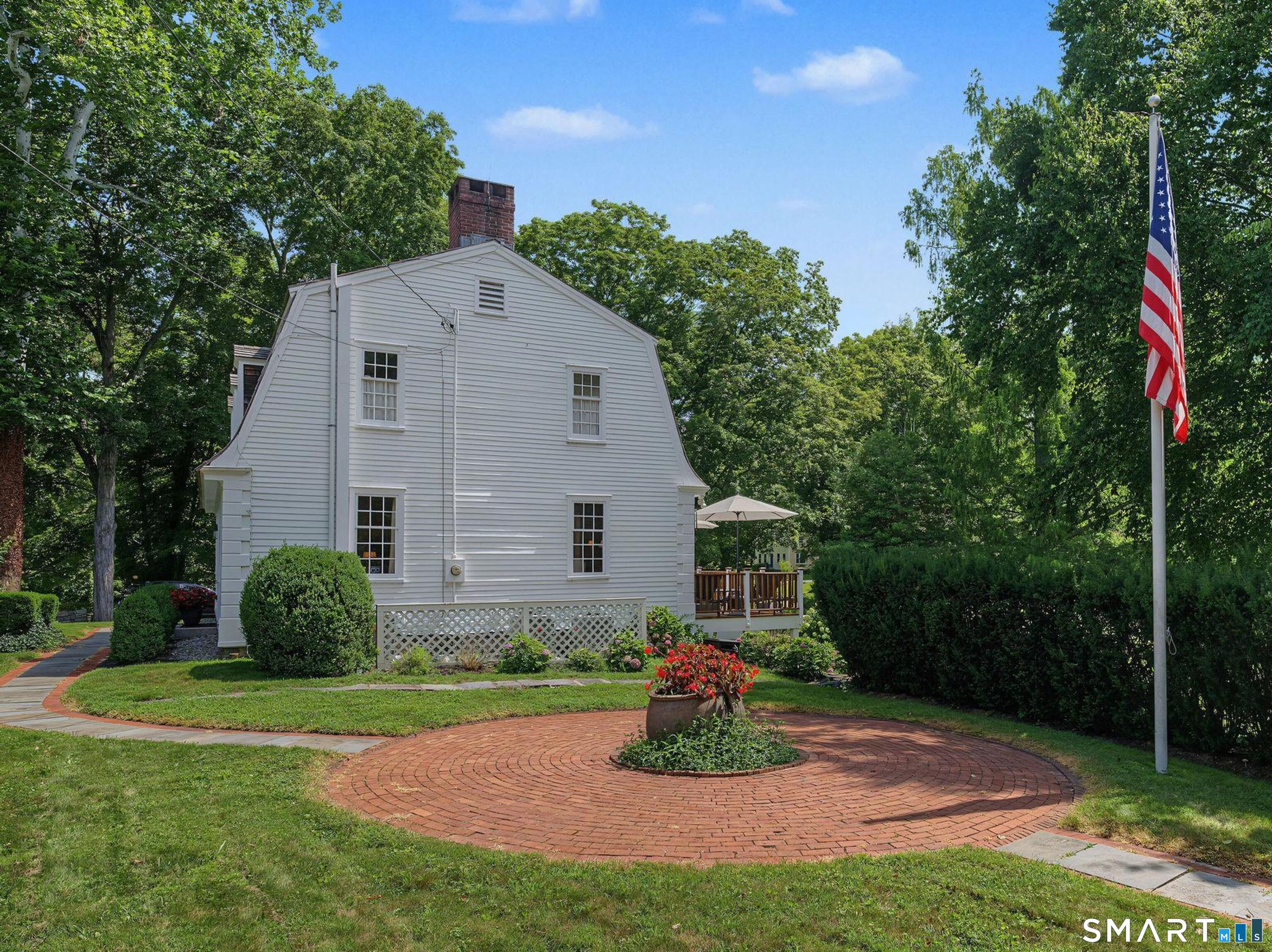 25 River Road