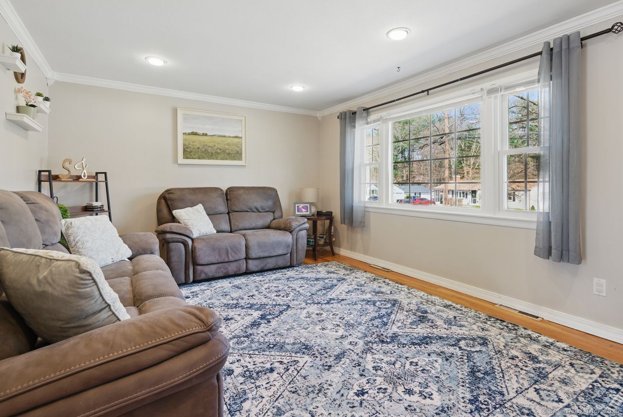 5 Trevor Drive