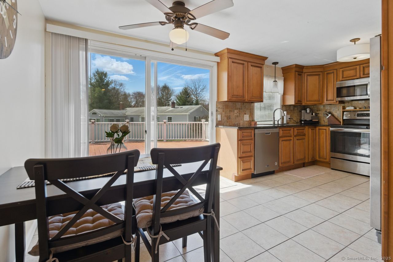 5 Trevor Drive, Enfield, Connecticut image 9