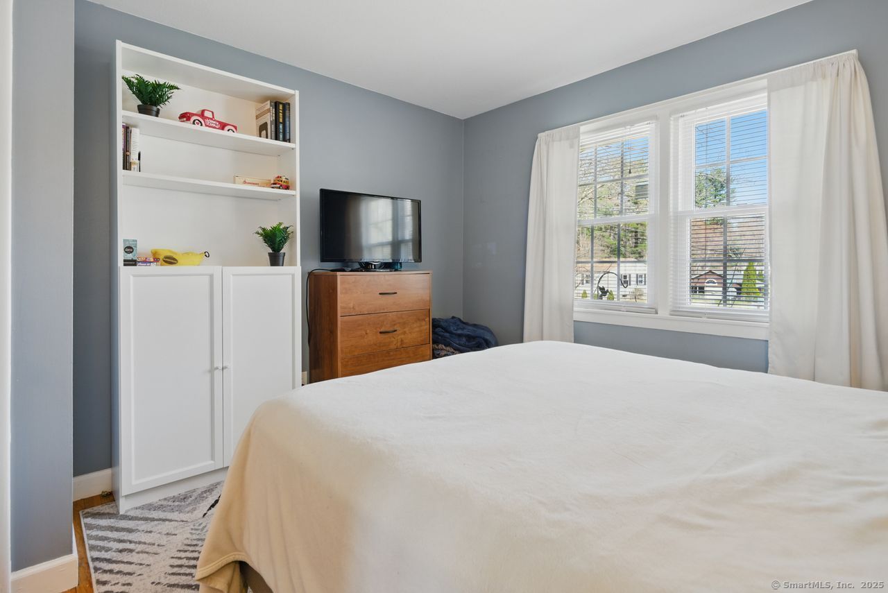 5 Trevor Drive, Enfield, Connecticut image 12