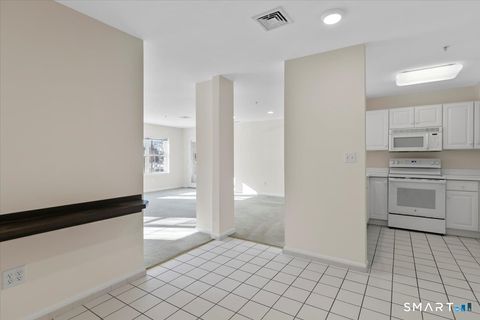 Tiny photo for 75 Washington Avenue #5-104, Hamden, CT 06518 (MLS # 24145112)