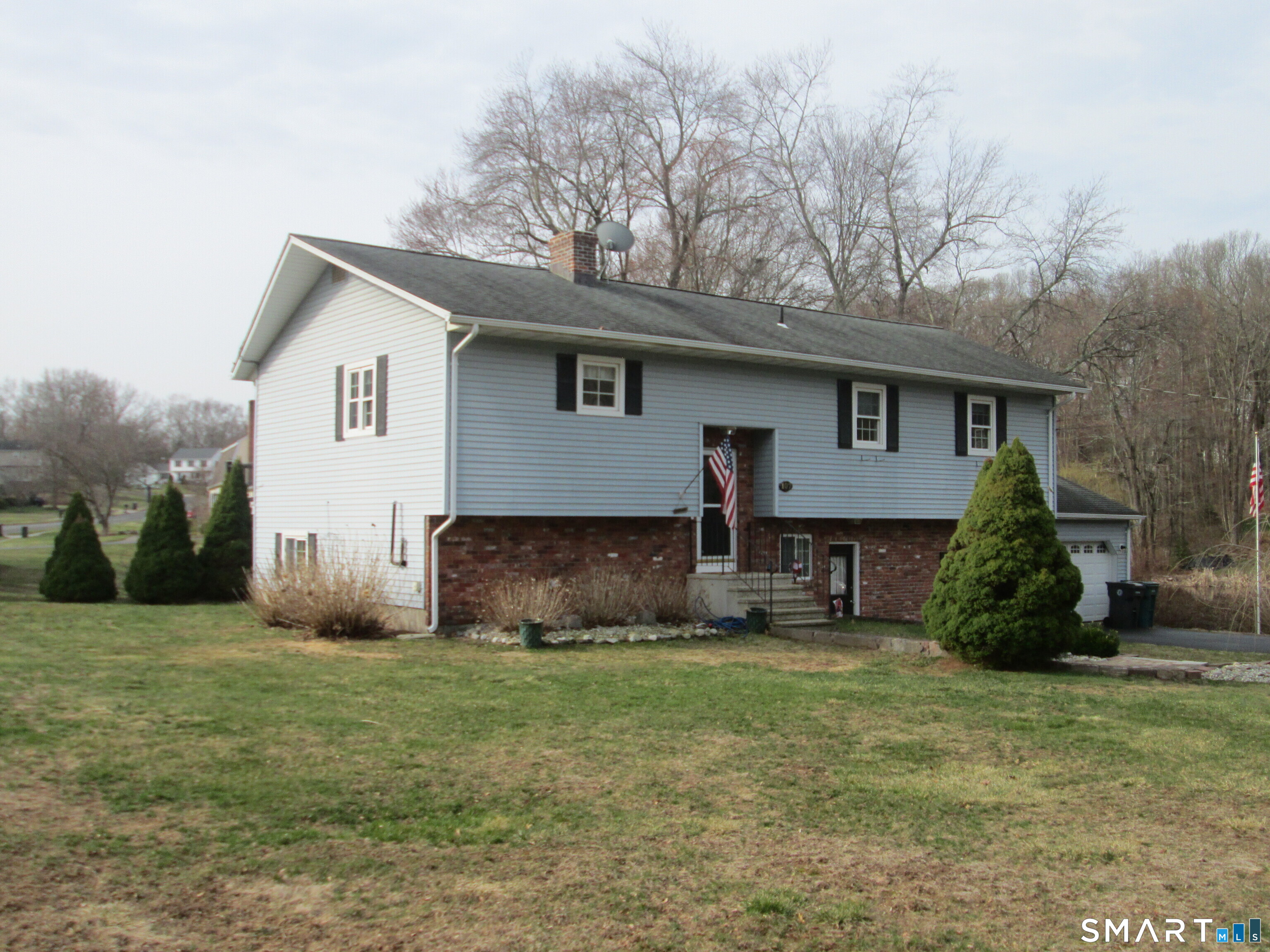 107 Country Club Road