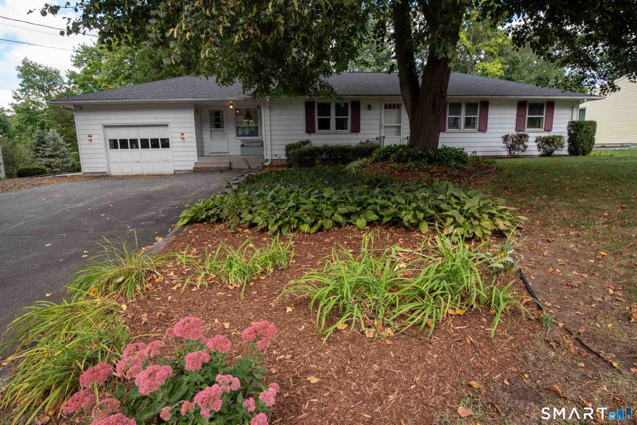 125 Country Lane