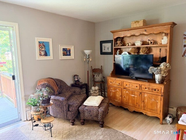 245 Cherry Avenue O21