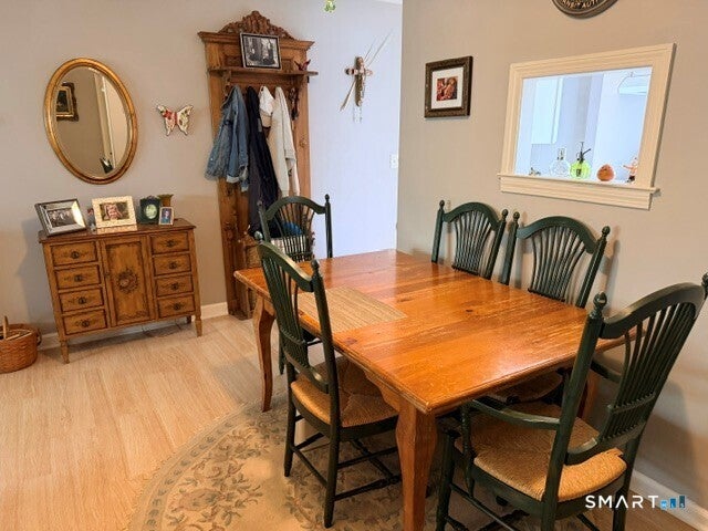 245 Cherry Avenue O21